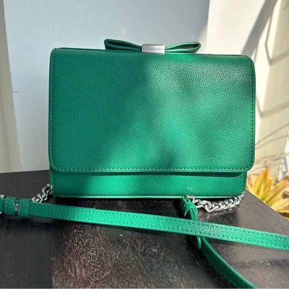 Charles & Keith - Pebbled Leather Sling Bag in Green with detachable straps. - Picture 12 of 15